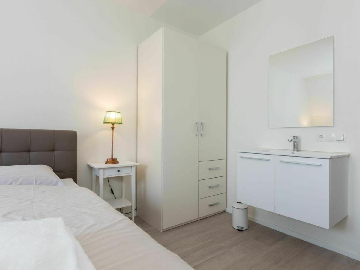 Luxurious Apartment In Koudekerke Near Beach Exterior foto